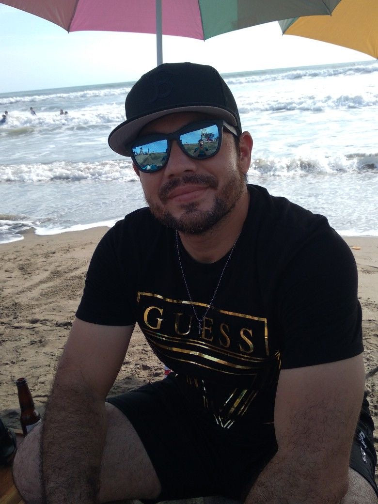 <em>Camilo G.</em>